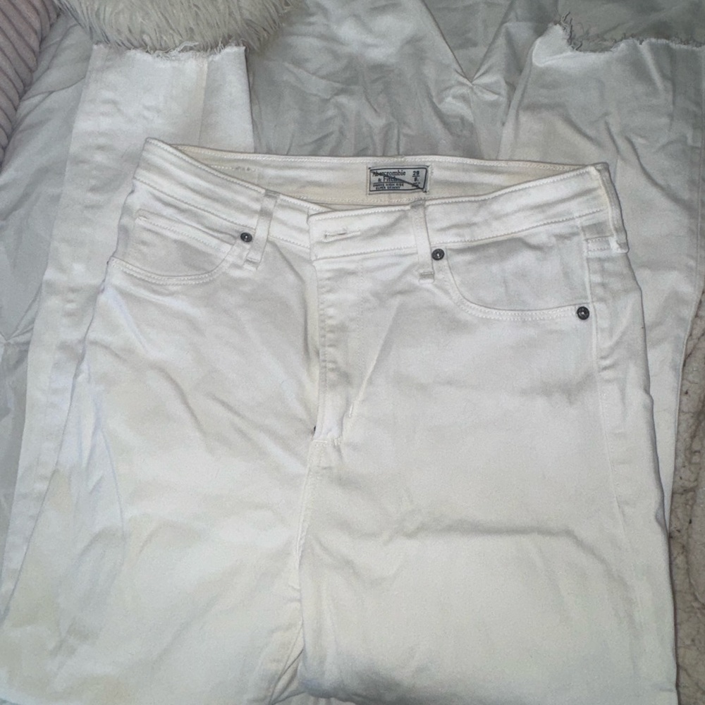 Abercrombie mid rise skinny jean